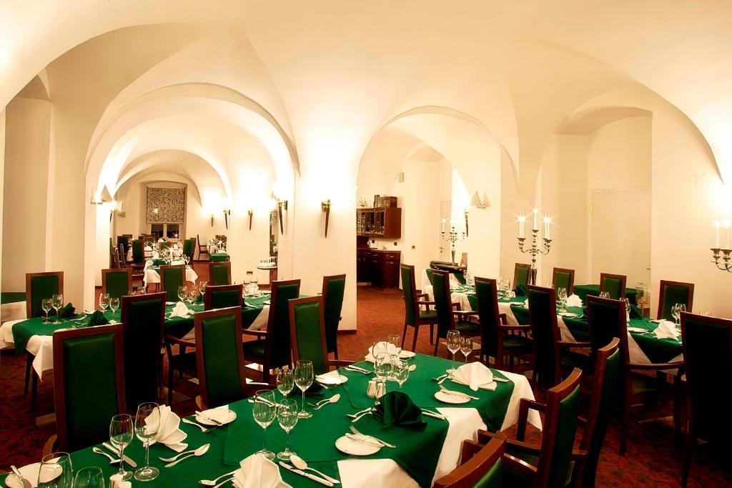 Hotel Schloss Шварценфельд Экстерьер фото