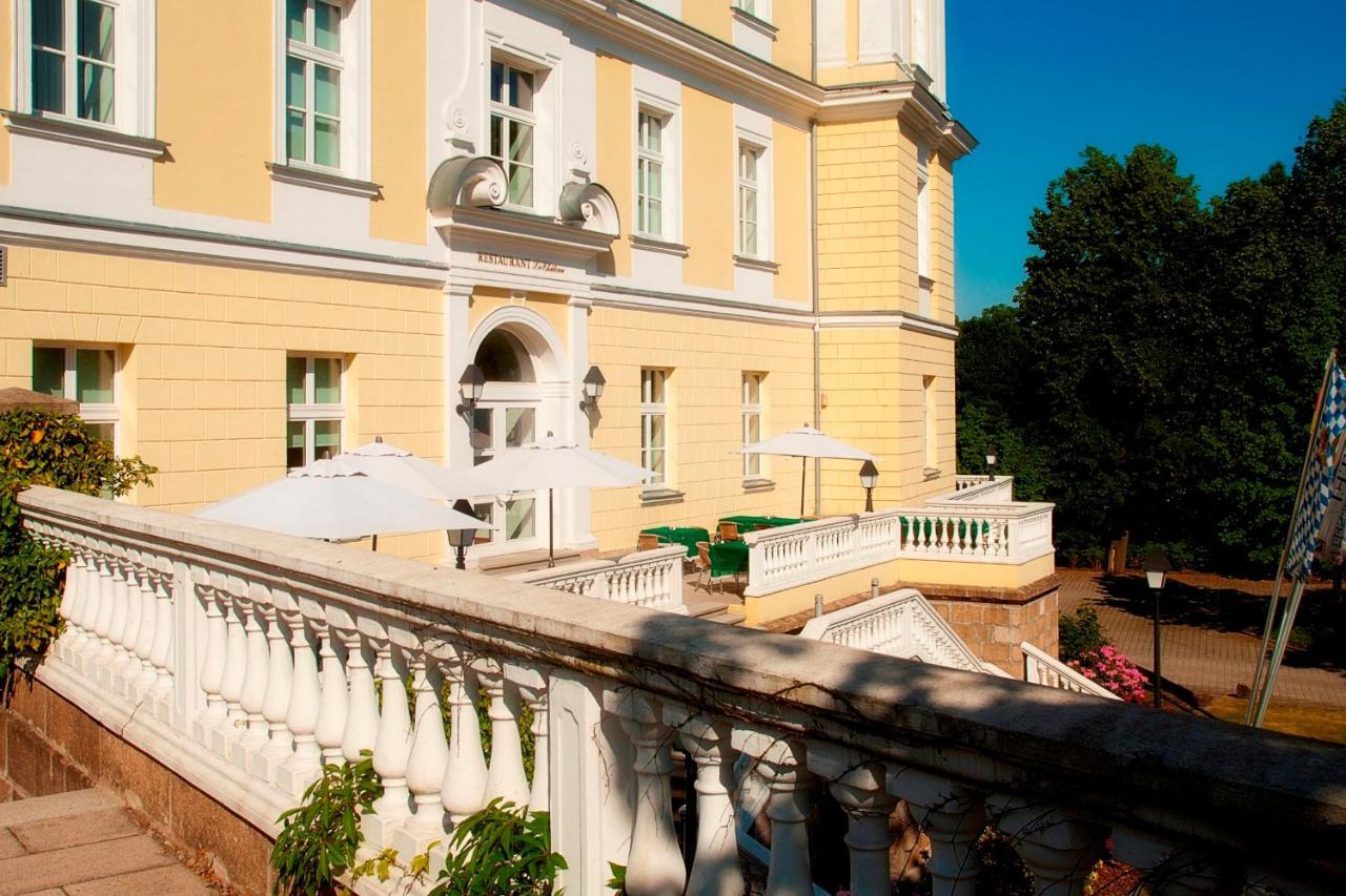 Hotel Schloss Шварценфельд Экстерьер фото